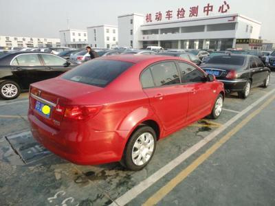 2011年6月二手榮威350手動(dòng)豪華版 高性?xún)r(jià)比的二手車(chē)選擇