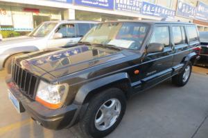 合肥包河區(qū)二手車選購(gòu)指南 探訪寶匯車行，解讀二手吉普切諾基2700